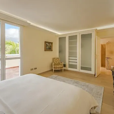 Maison Chatulle * 阿德耶