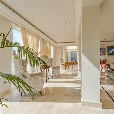 Maison Chatulle Costa Adeje (Tenerife)